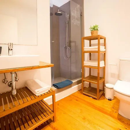 Appartamento Feels Like Santa Catarina Spacious Flat Lisbona